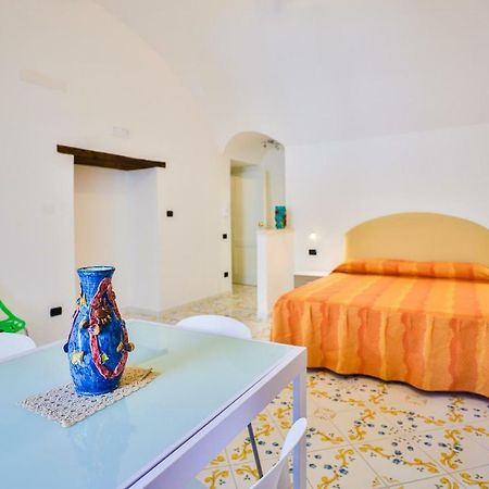 Della Monica Rooms Vietri Екстериор снимка