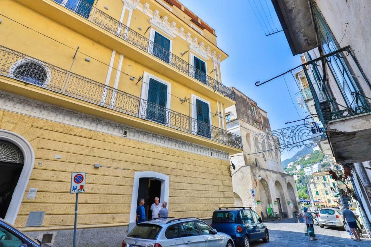 Della Monica Rooms Vietri Екстериор снимка